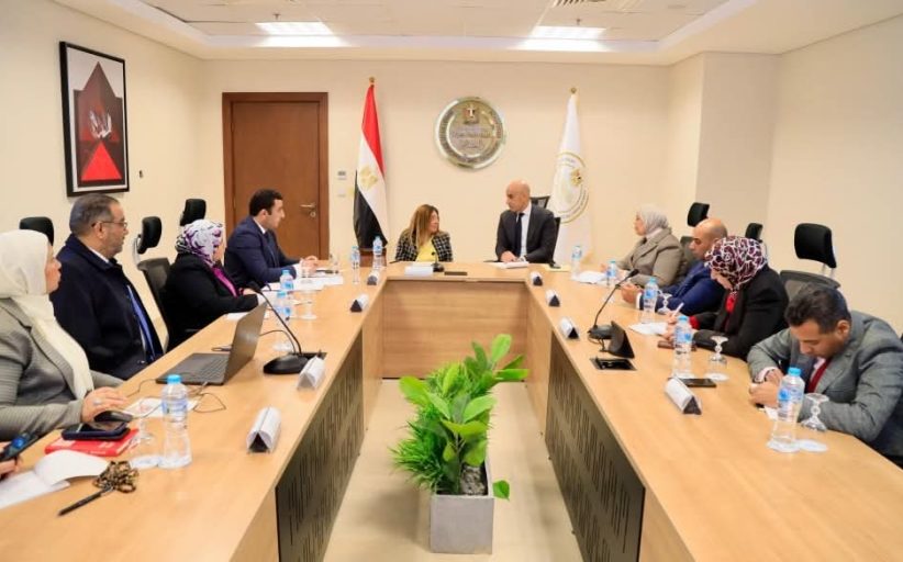 التعليم تبحث مع القومي للإعاقة تطوير منظومة الدمج وتوسيع آليات الإتاحة للطلاب