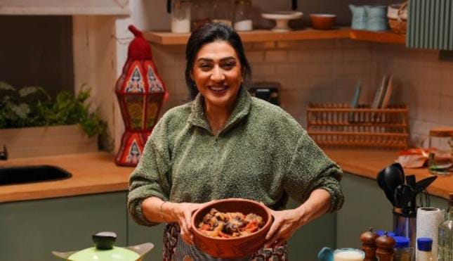 وفاء صادق تجرب تقديم برامج الطهي لأول مرة خلال رمضان