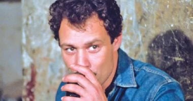 ذكرى ميلاد فاروق الفيشاوي.. رحلة فنان جمع بين الجرأة والموهبة والنجومية