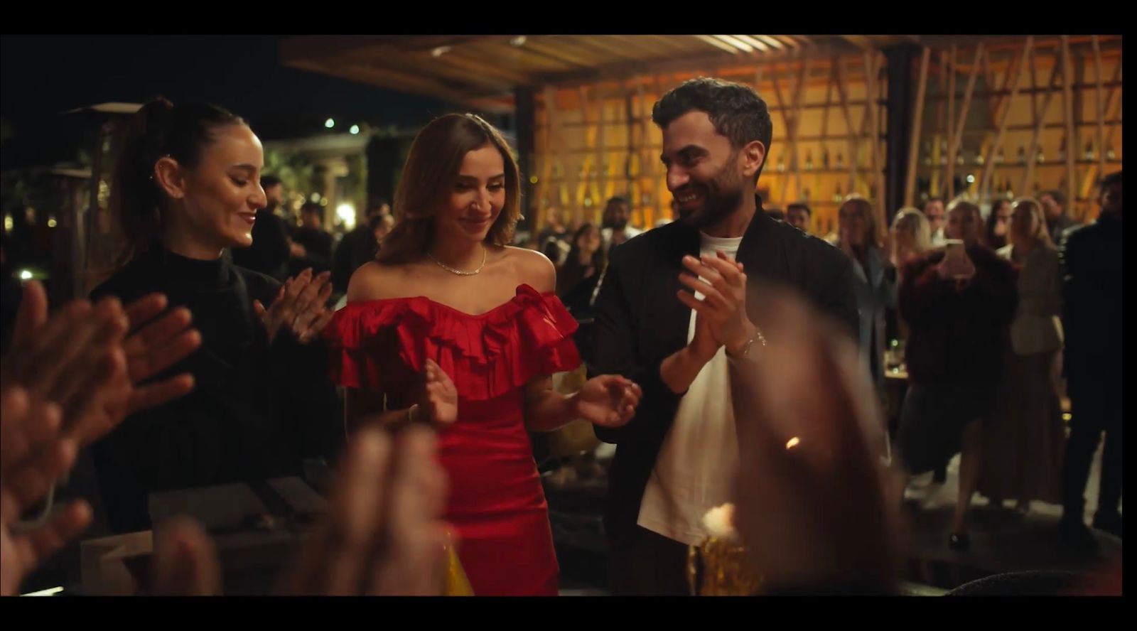 مشاهد من الماضي تكشف أسرار العلاقات في الحلقة الثانية من 