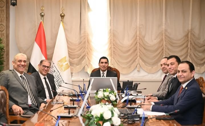 وزير الرياضة يبحث مع حازم حمادة ترتيبات إقامة معرض 