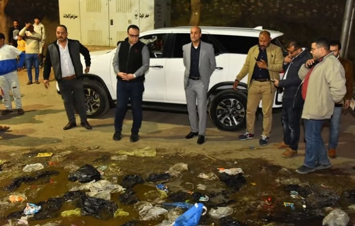 محافظ أسيوط يقود حملة ميدانية لرفع المخلفات ومعالجة طفح الصرف بنزلة عبداللاه