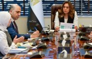 وزيرة التنمية المحلية تتابع جهود الحد من الأكياس البلاستيكية أحادية الاستخدام