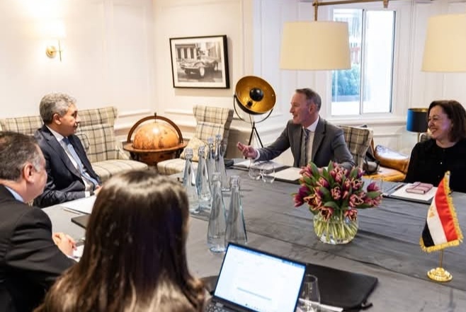 وزير السياحة يستعرض استراتيجية تنويع المنتج المصري