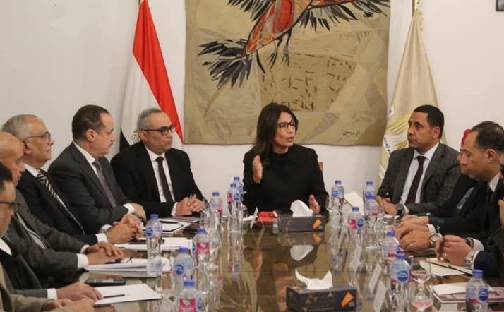 وزيرة الثقافة ترسم ملامح استراتيجية جديدة لتعزيز الوعي وصون الهوية الوطنية