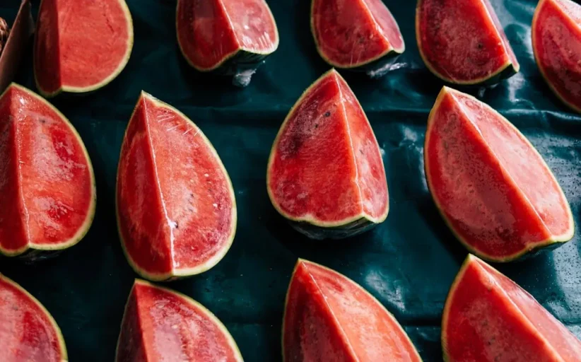 فواكه تساعد على تقليل خطر الإصابة بسرطان القولون