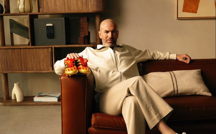 زيدان يقترب من قيادة فرنسا بعد المونديال ومفاوضات متقدمة تحسم القرار