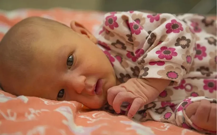 الصفراء عند الأطفال، تحذير من استخدام اللمبة النيون في المنزل