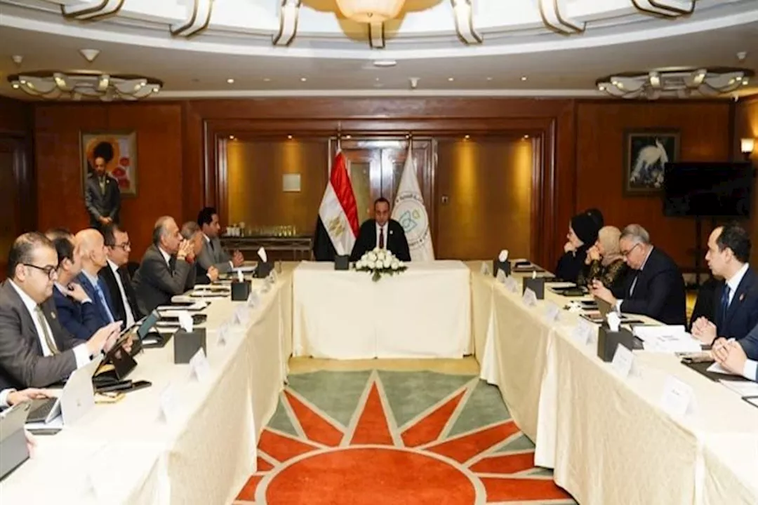 الرعاية الصحية تؤمن مخزون الأدوية والمستلزمات لـ6 أشهر