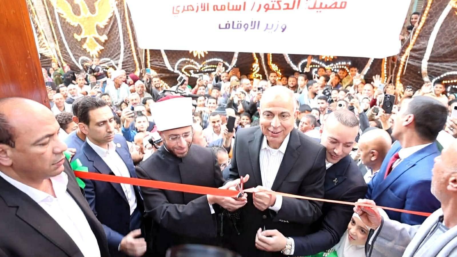 محافظ المنيا بمشاركة وزير الأوقاف يفتتح مسجد الشيخ محمد دوداي بقرية طنبدي بمغاغة