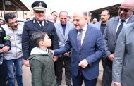 استعدادًا لعيد الفطر.. محافظ الغربية يتفقد موقفي الجلاء والجملة بطنطا لمتابعة الالتزام بالتعريفة