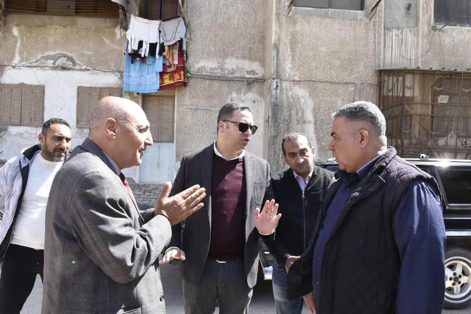 نائب محافظ بورسعيد يتابع أعمال النظافة بحي الزهور خلال العيد