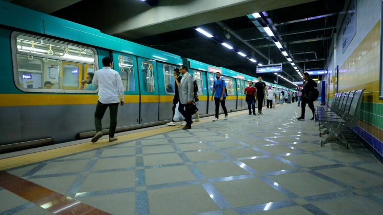مواعيد تشغيل الخطوط الثلاثة لمترو الأنفاق والقطار الكهربائي الخفيف LRT