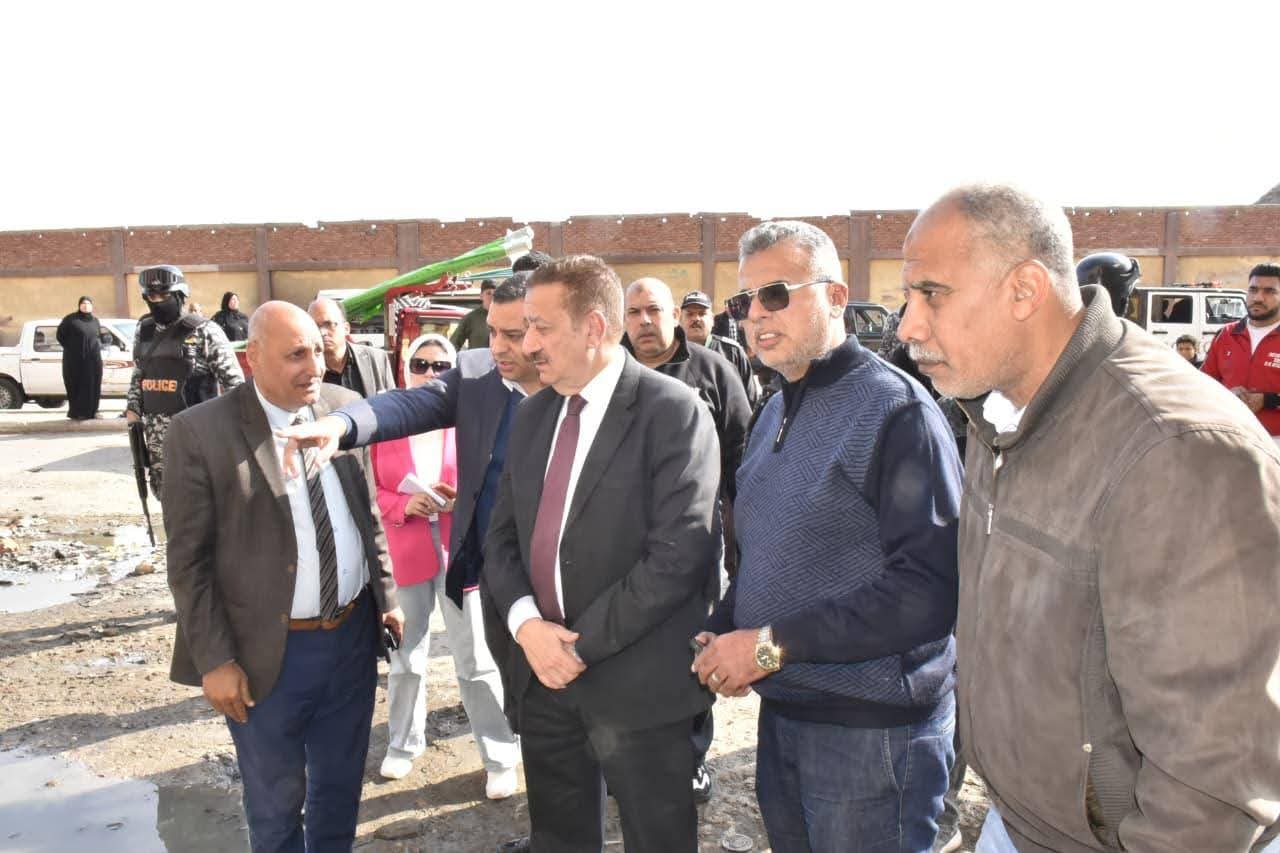 محافظ بورسعيد يتفقد صيانة الصرف الصحي ورفع كفاءة الخدمات بحي الضواحي