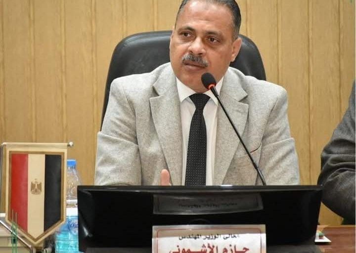 محافظ الشرقية: 373 شكوى تم حلها وخدمة المواطنين تعمل على مدار اليوم