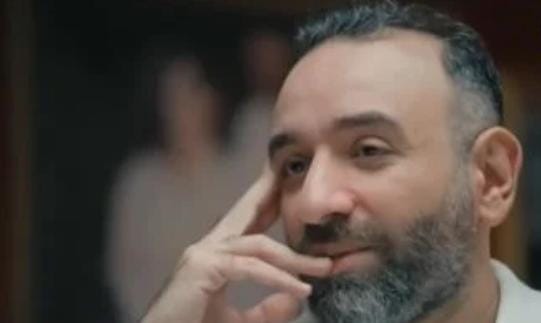 عمرو سلامة الفن ليس سباقا ويستشهد بتجارب نجيب محفوظ وفان جوخ ويوهان سيباستيان باخ