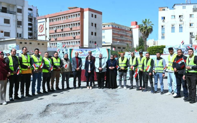 محافظ البحيرة تشهد انطلاق المرحلة الثانية لقافلة المساعدات الغذائية للأسر الأولى بالرعاية