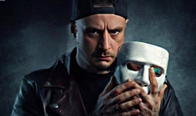 استئناف عرض فيلم “سفاح التجمع” بعد حذف المشاهد المثيرة للجدل ورفعه لـ+18