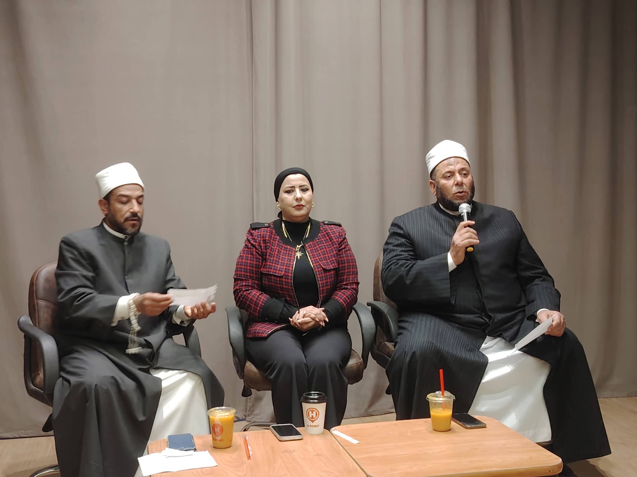 مكتبة مصر العامة بالمنصورة تحتفي بعلماء الأزهر تقديرًا لدورهم الدعوي في رمضان