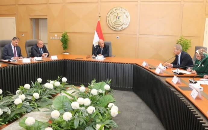 وزير الكهرباء يرفع درجة الاستعداد ويؤكد جاهزية الشبكة القومية لمواجهة تداعيات الأوضاع الإقليمية