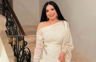 ما بين البساطة والفخامة.. عبير صبري تخطف الأنظار بإطلالة بيضاء راقية