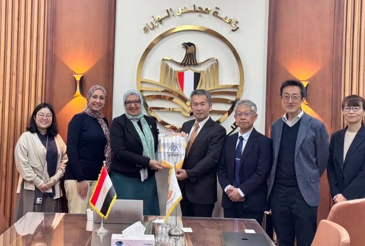 خطوة نحو الاقتصاد الأخضر.. بحث إدخال تخصصات الطاقة النظيفة بمعهد الكوزن