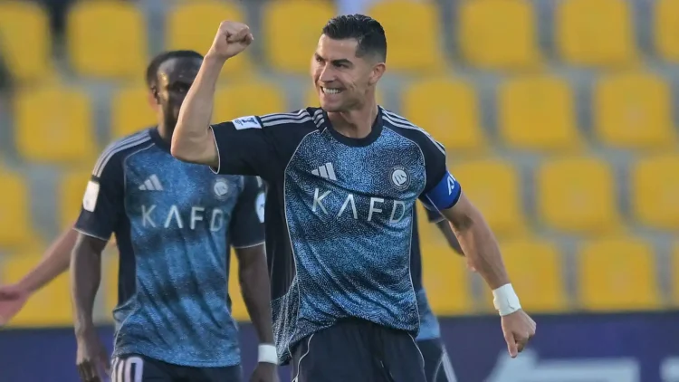 موقف رونالدو يحسم قمة النصر والأهلي في دوري روشن السعودي