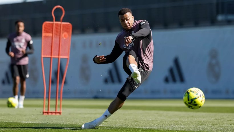 ريال مدريد يستعيد مبابي قبل مواجهة مايوركا ويترقب عودة الدوليين