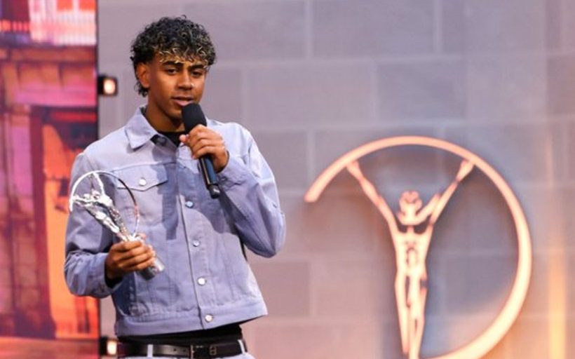 يامال يتألق في لوريوس ويشيد بميسي ويحلم بالتتويج بالمونديال