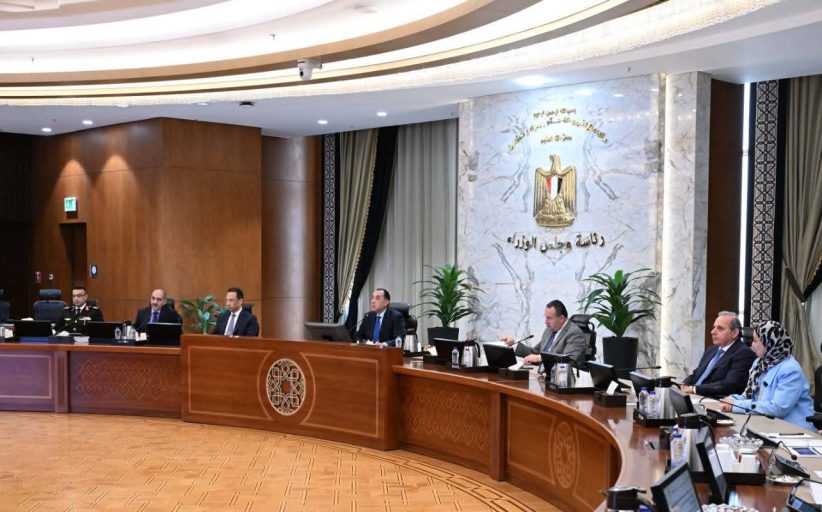 رئيس الوزراء يؤكد الدور المحوري لوكالة الفضاء المصرية في دعم مستهدفات الدولة