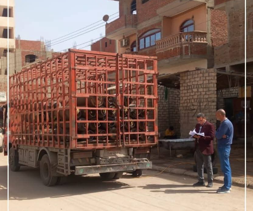 ضبط 16 مخالفة تموينية خلال حملة مكثفة على المخابز والأسواق ومستودعات البوتاجاز بالإسماعيلية