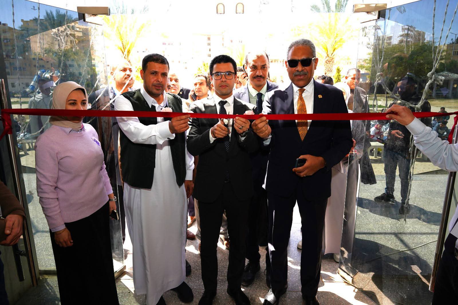 افتتاح الملتقى التوظيفي الثاني بمطروح وتوفير 1100 فرصة عمل للشباب بقطاع السياحة والفنادق