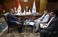 محافظ الوادي الجديد تبحث مع نواب البرلمان ملفات التنمية والخدمات بالمحافظة