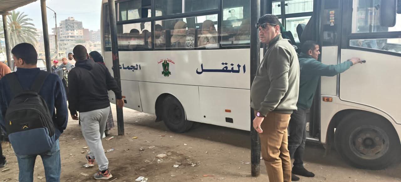 محافظ المنيا يوسع منظومة النقل ويدفع بأتوبيسات جديدة لخدمة بني مزار ومطاي