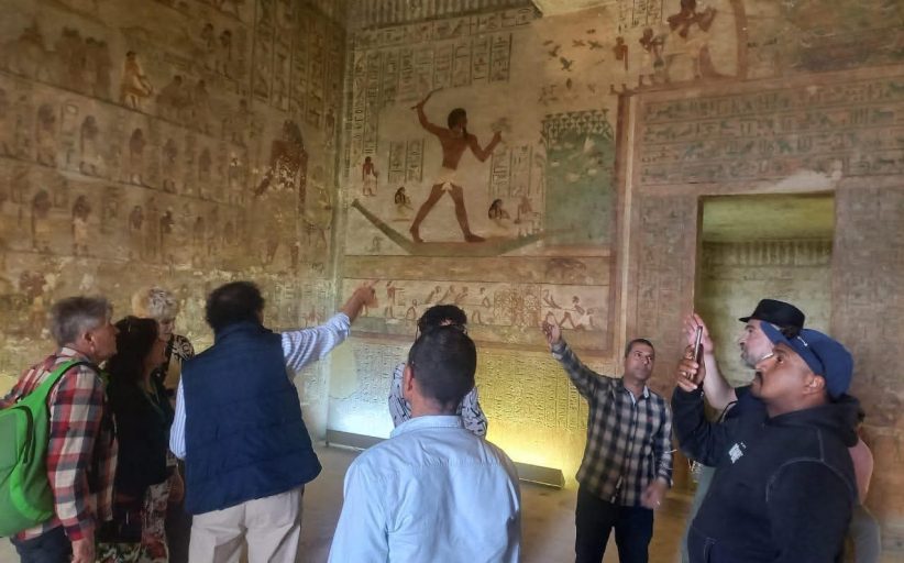 رحلة إبداعية في قلب التاريخ.. بني حسن تستقبل فنانين العالم ضمن ملتقى جبل الطير الدولي بالمنيا