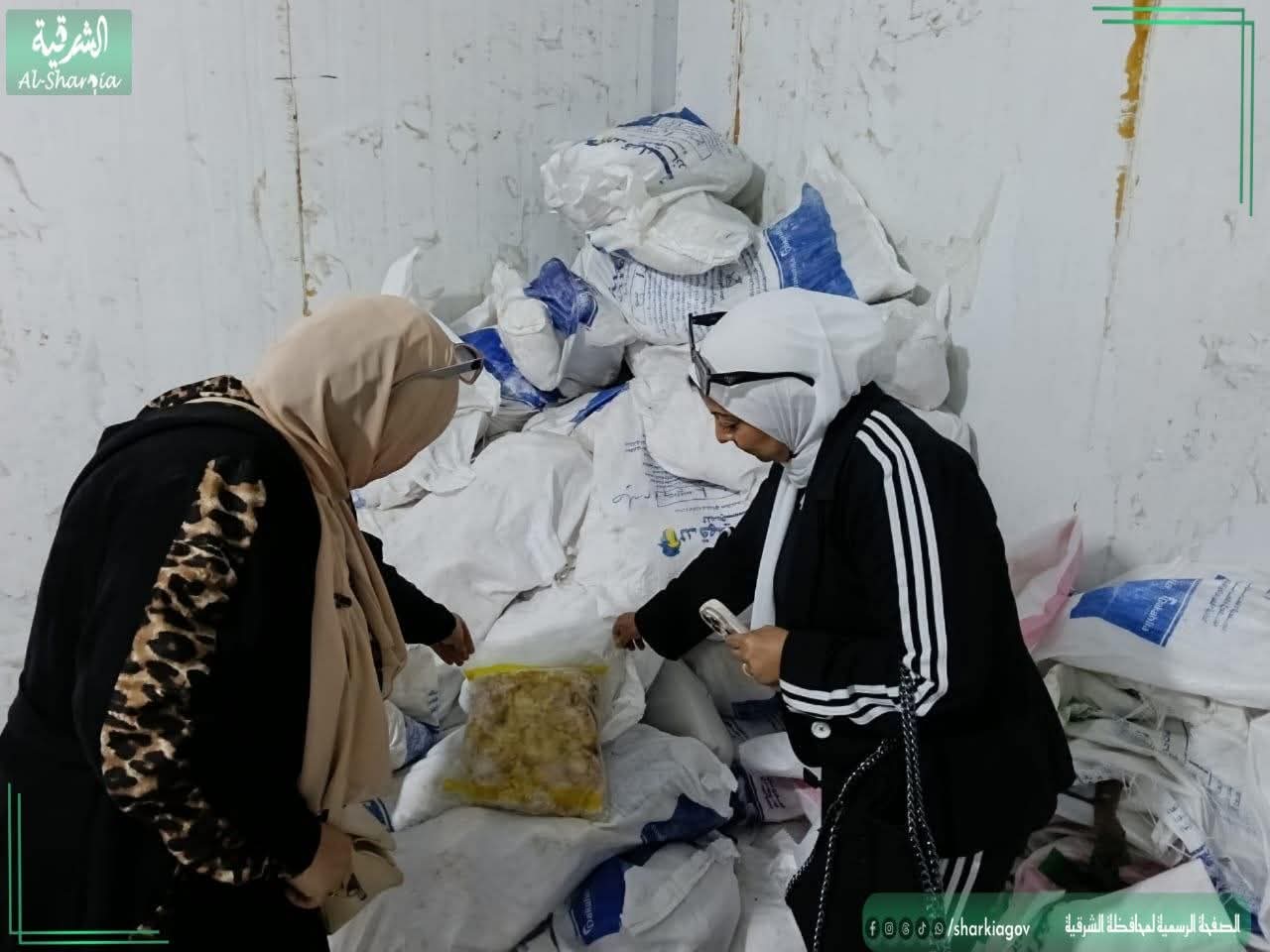 حملات تموينية مكثفة بالشرقية تسفر عن ضبط أطنان من السلع المخالفة ومواد بترولية مجهولة المصدر