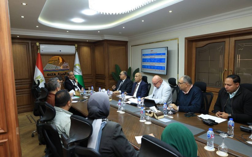 محافظ الجيزة يتابع أداء حي العمرانية ويوجه بتكثيف أعمال الصيانة والنظافة