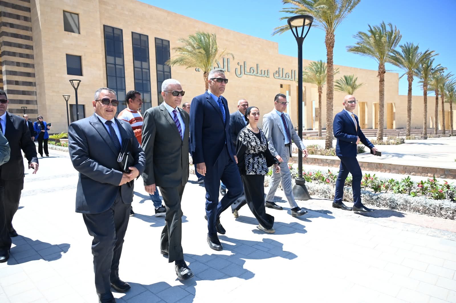 محافظ جنوب سيناء يبحث توسيع التعاون مع جامعة الملك سلمان لدعم التنمية والمشروعات الخضراء