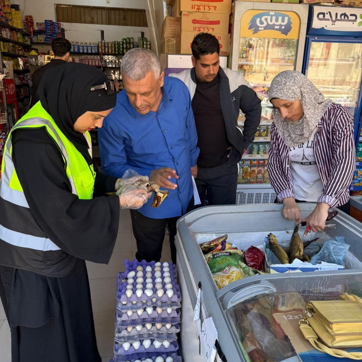 حملات مكثفة بجنوب سيناء تُسفر عن ضبط مخالفات وإعدام أغذية فاسدة في دهب ونويبع