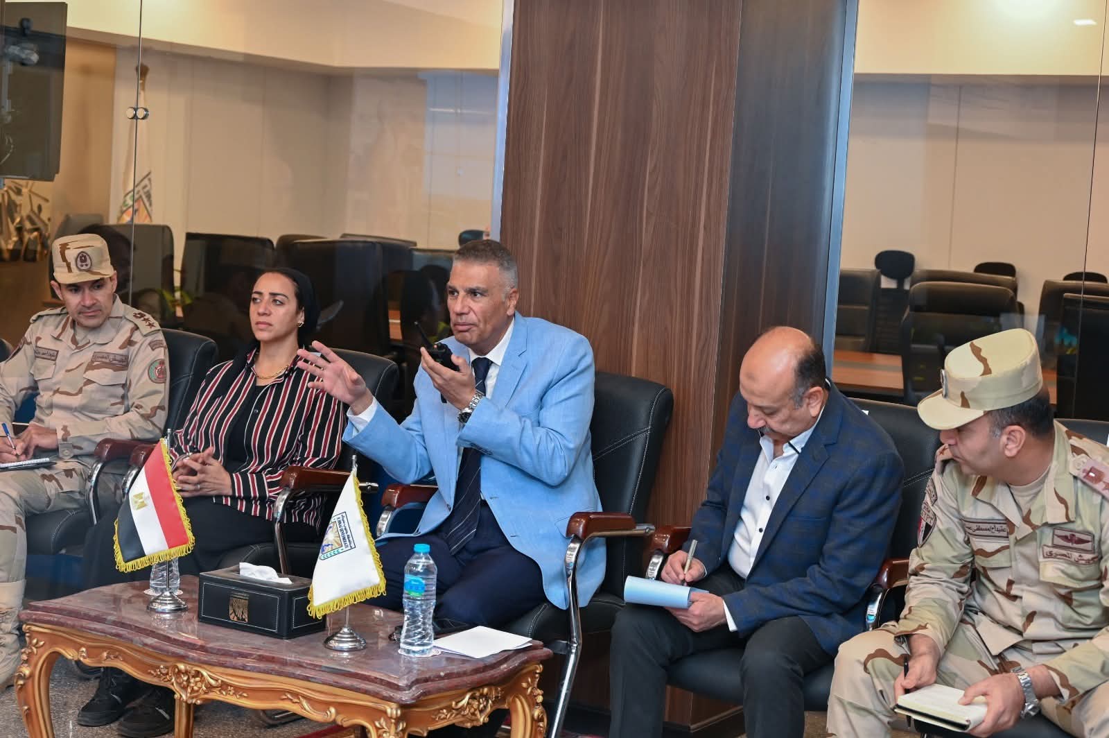 محافظ جنوب سيناء يتابع جاهزية المعدات والمركبات ضمن 