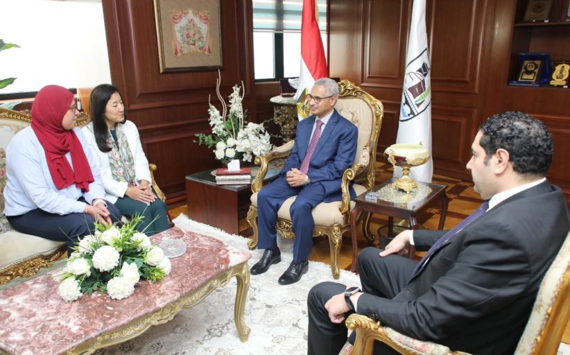 محافظ بني سويف يبحث مع وفد برنامج الأمم المتحدة الإنمائي ووزارة التنمية المحلية دعم خطط التنمية