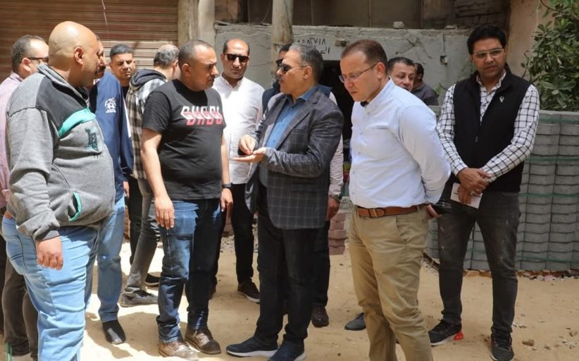 محافظ الشرقية يتابع تنفيذ أعمال إنترلوك أبو الريش بالزقازيق ويوجه بسرعة الانتهاء وفق أعلى المواصفات