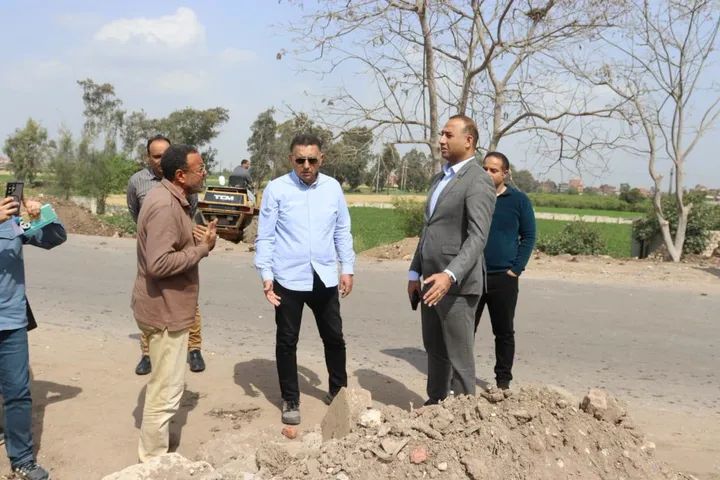 محافظ القليوبية يقود جولة مفاجئة على 