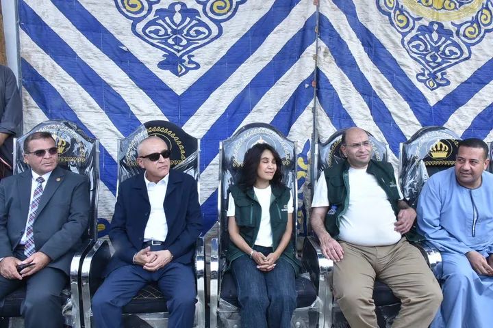 محافظ الأقصر يطلق مبادرة شاملة لإحياء منطقة الحسن والحسين بإسنا