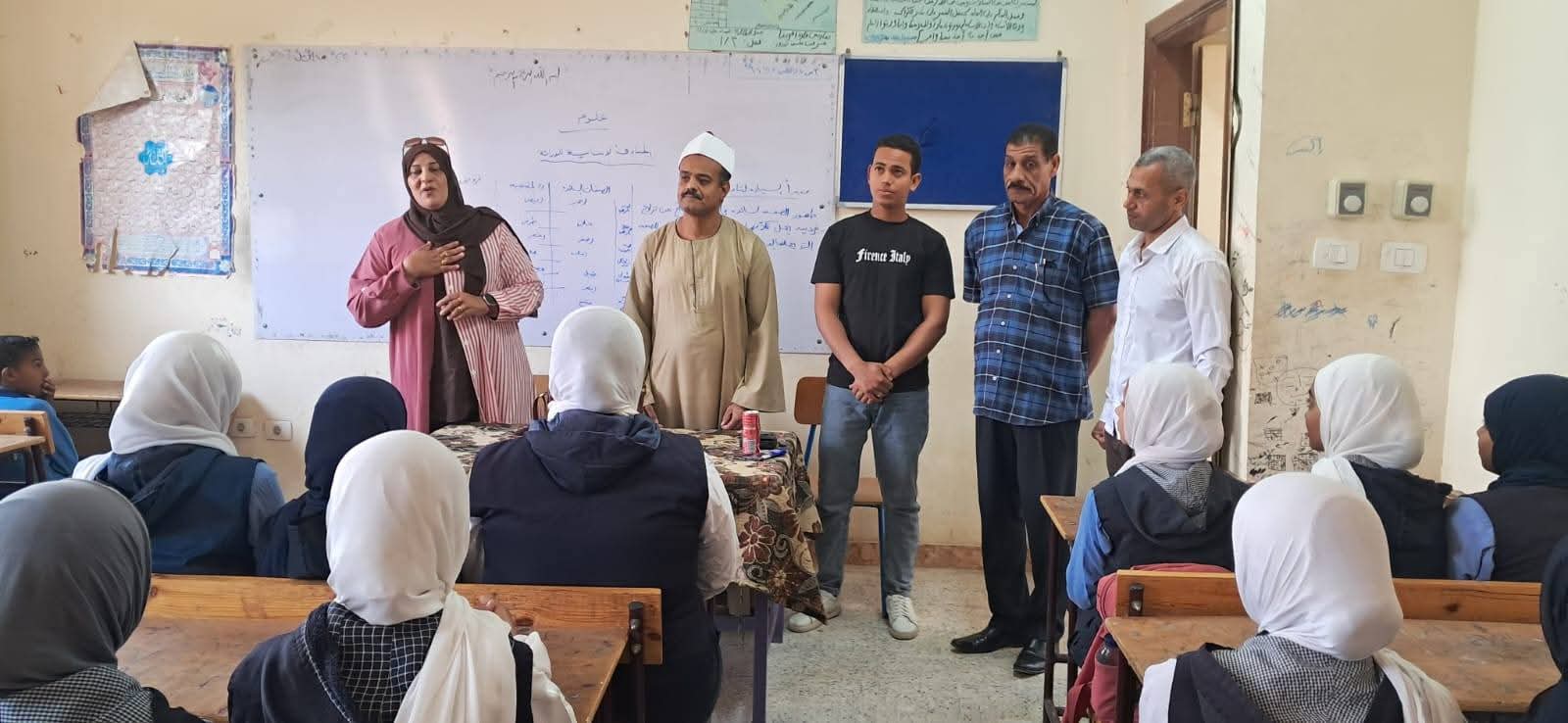 رئيس مدينة القرنة يتابع مشروعات الأقالتة ويكثف حملات إزالة التعديات وتحسين الخدمات