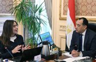 رئيس الوزراء يتابع مع وزيرة الثقافة خطة التطوير وأهداف الوزارة