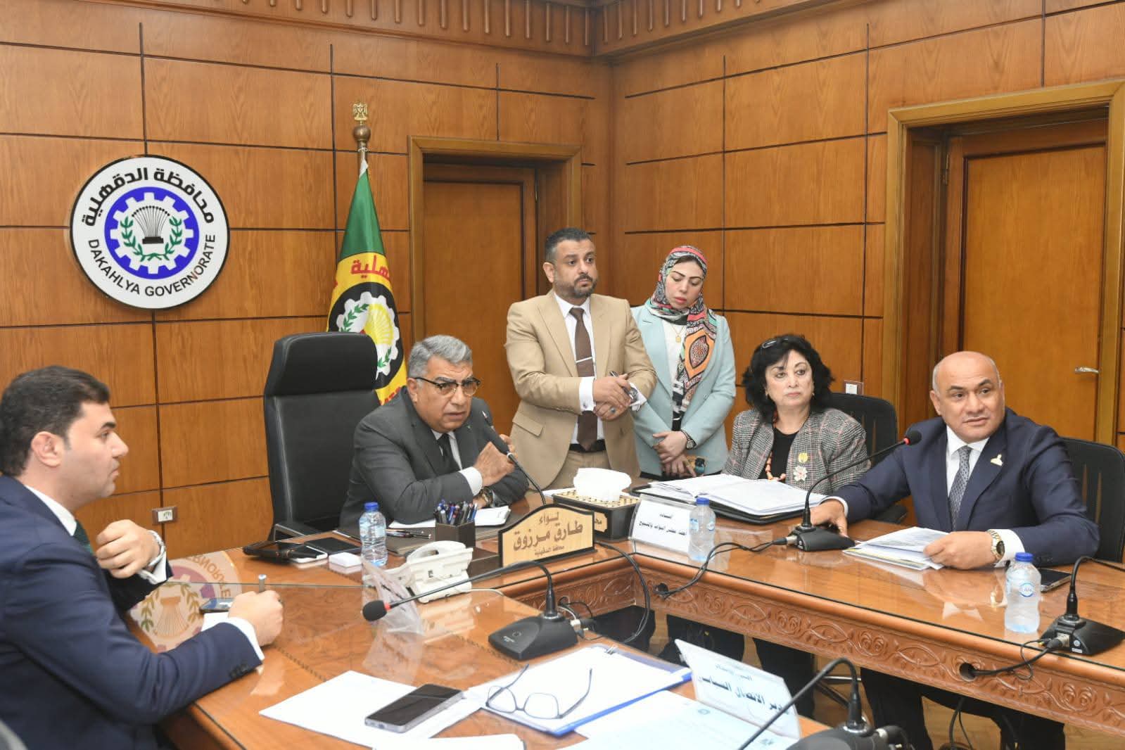 محافظ الدقهلية: تنسيق كامل مع النواب والشيوخ لتلبية مطالب المواطنين وتسريع تنفيذ المشروعات