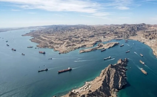 خبير سياسي يكشف مستقبل الاستقرار في الشرق الأوسط: الأزمة تتصاعد ومضيق هرمز على حافة الانفجار