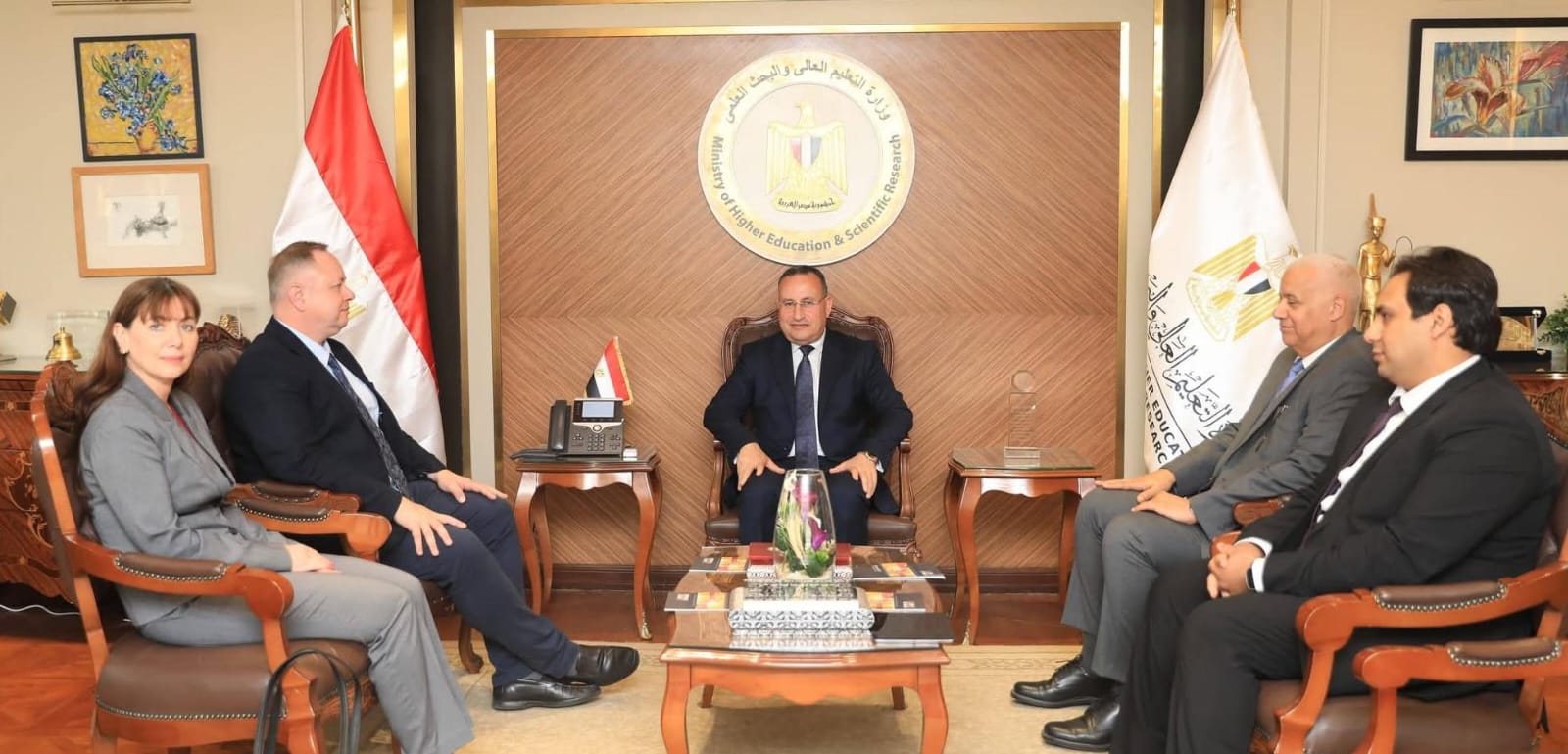 تعزيز الشراكة التعليمية بين مصر وبريطانيا.. خطوات جادة لإنشاء فرع لجامعة إيست لندن