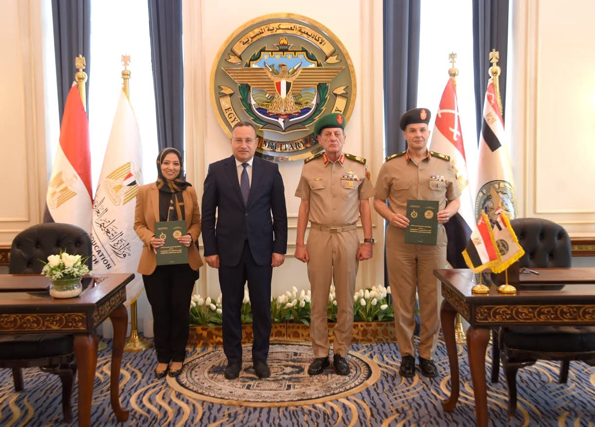 الكلية العسكرية التكنولوجية توقع بروتوكول تعاون مع أكاديمية البحث العلمي والتكنولوجيا